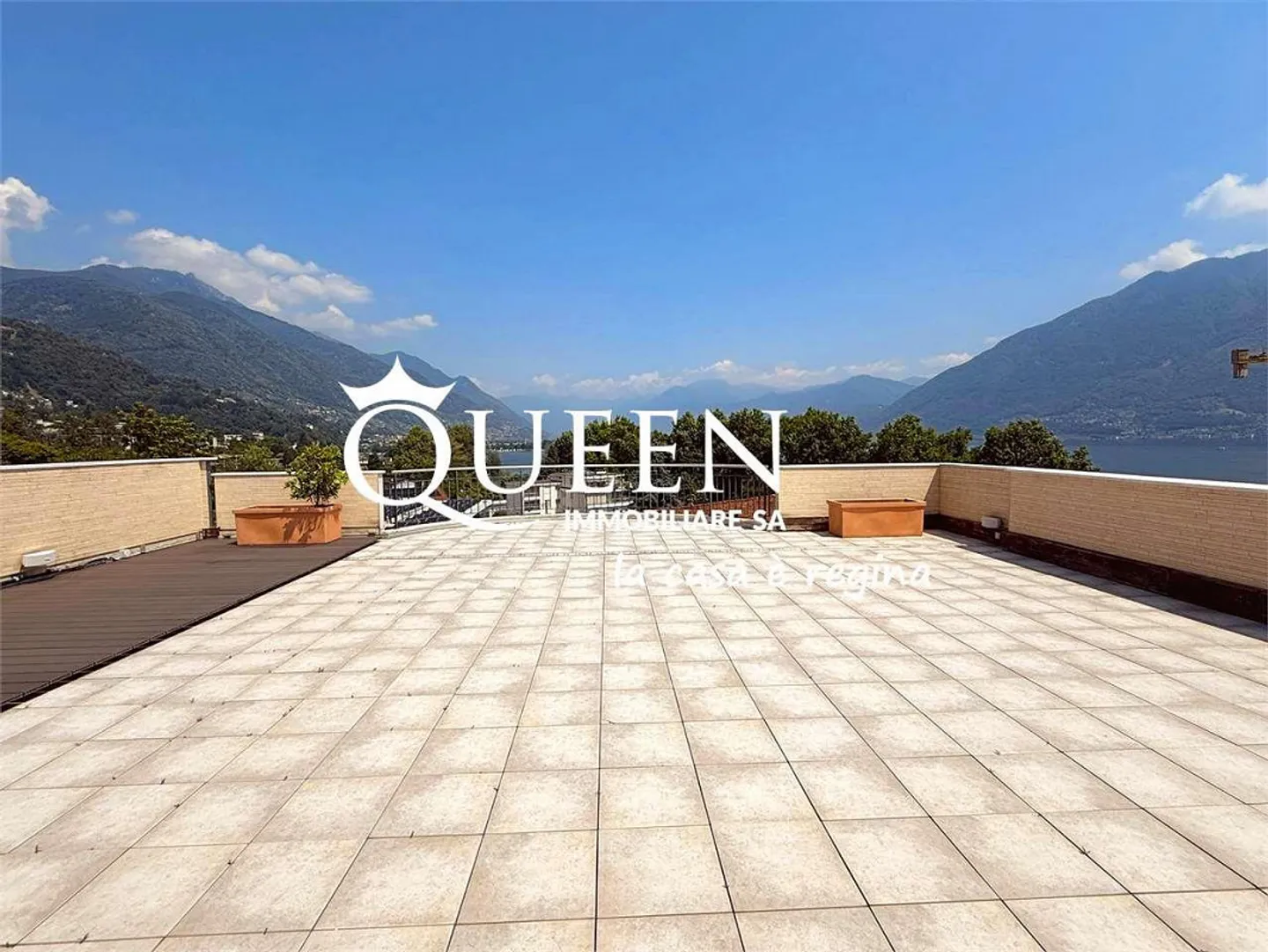 Minusio: Penthouse 4.5 Zimmer, 150 m², Terrasse, Jacuzzi, Seeblick und Berge - Foto 6 von 13