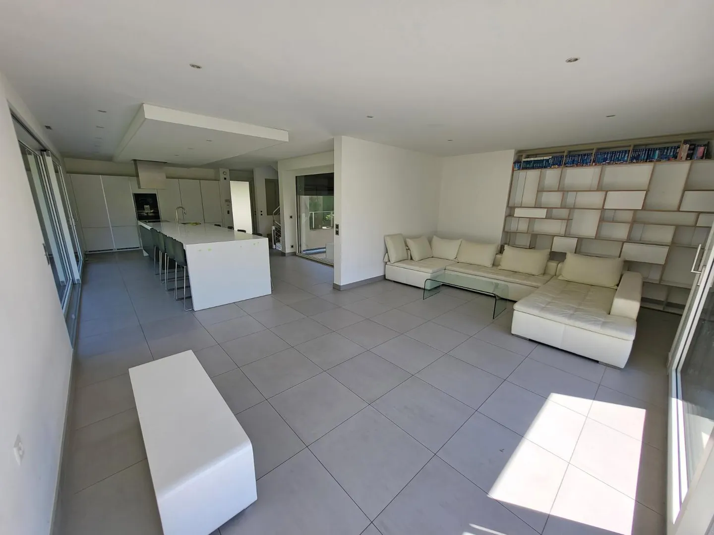 Villa 8 pièces - Photo 5 sur 21