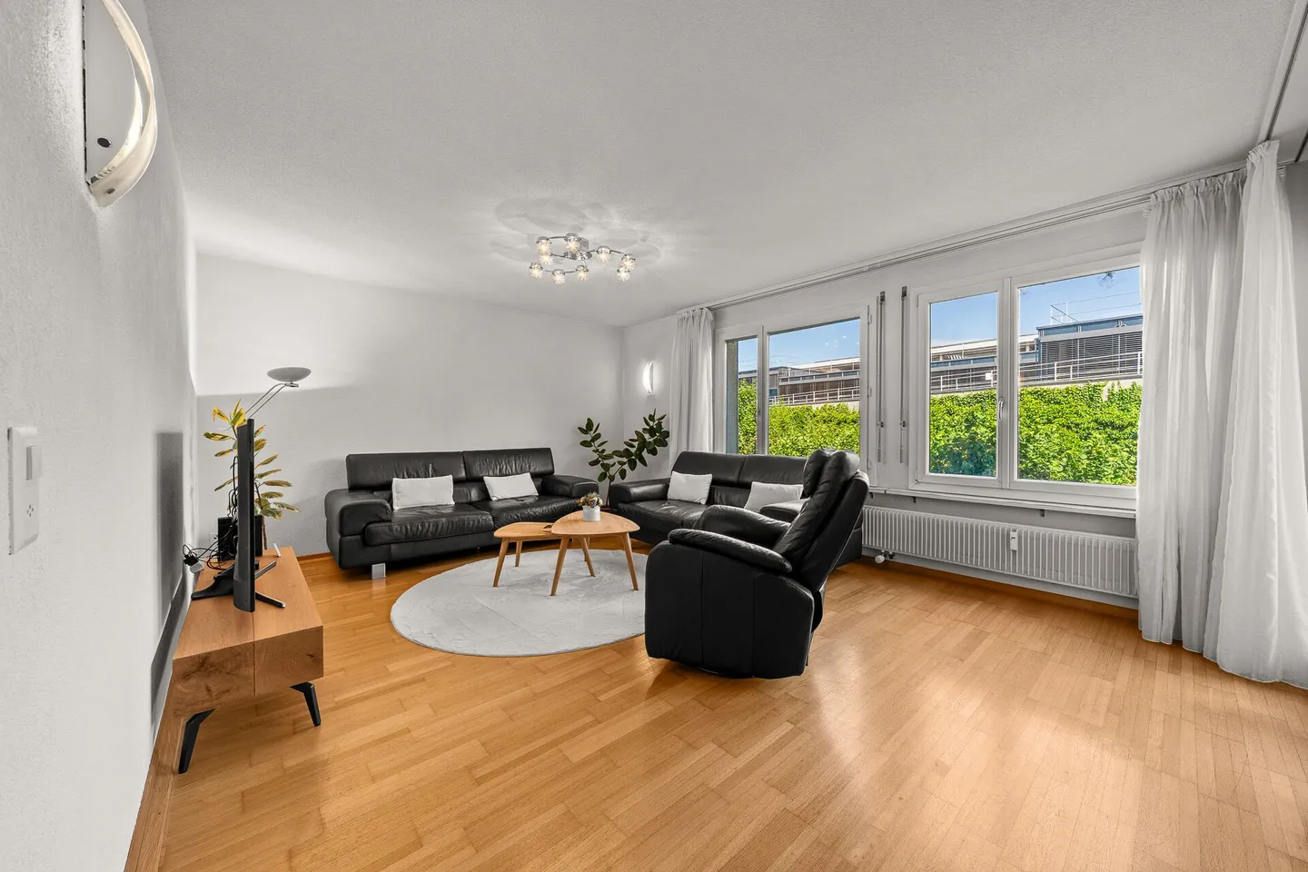Bright 5.5-room apartment in a central location in Biberist! - Photo 4 of 19