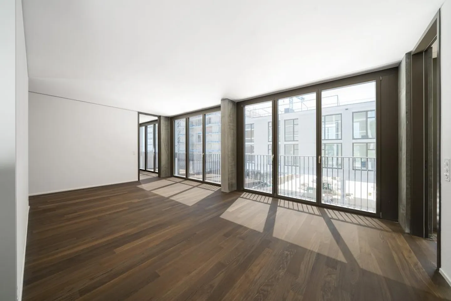 Spacious, modern apartment in a sought-after location - Photo 2 of 12