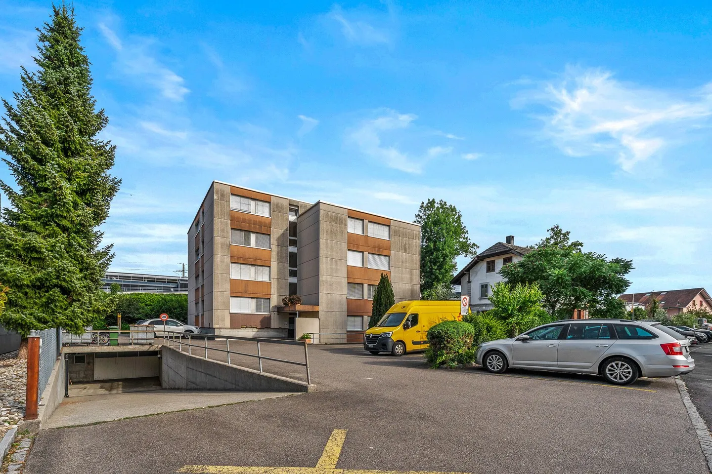 Bright 5.5-room apartment in a central location in Biberist! - Photo 17 of 19