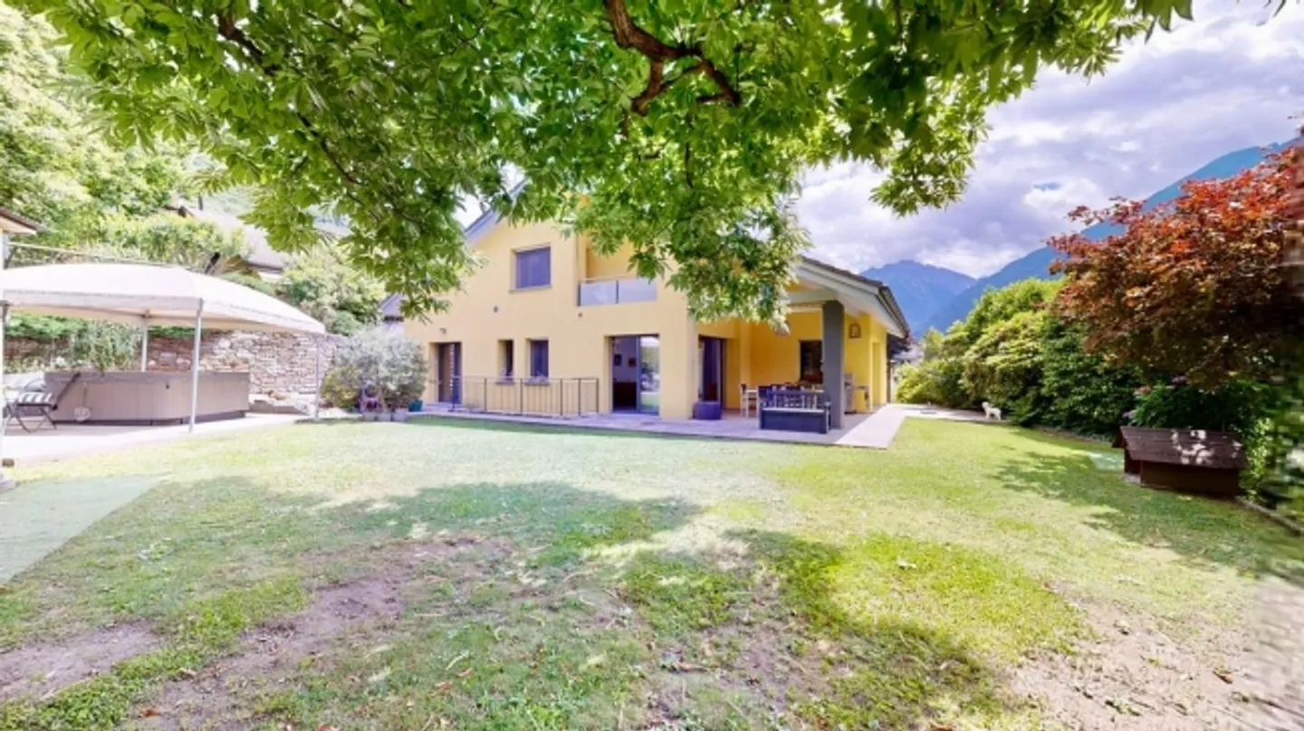 Casa singola in affitto - Foto 3 di 10