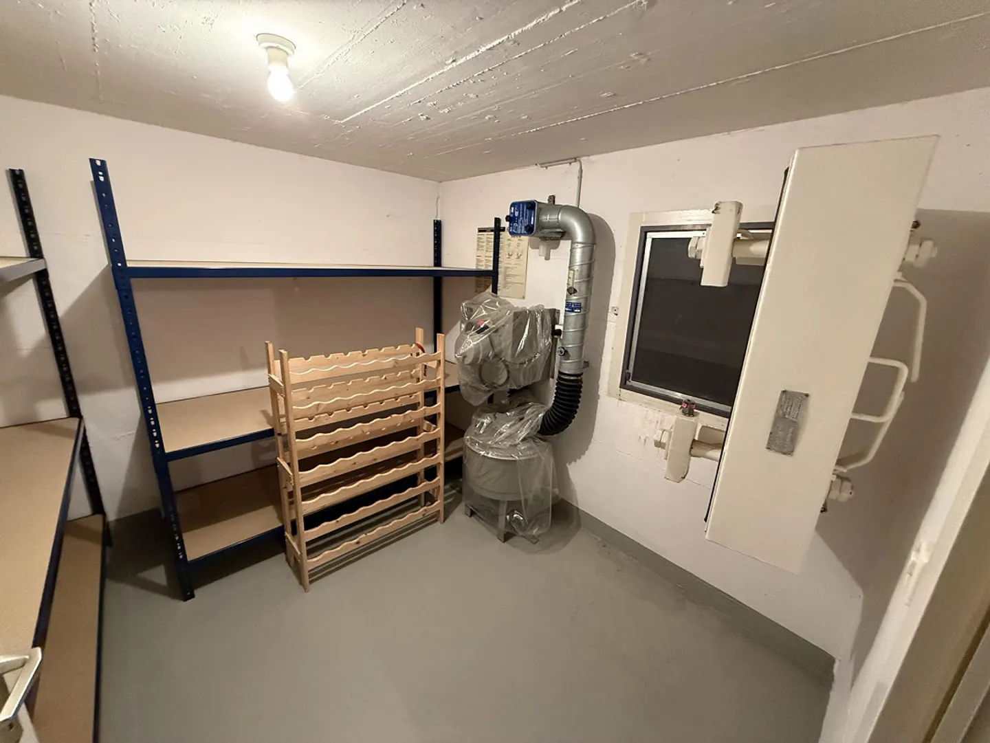 Charming single-family house in a quiet location with a view of greenery - Photo 19 of 21