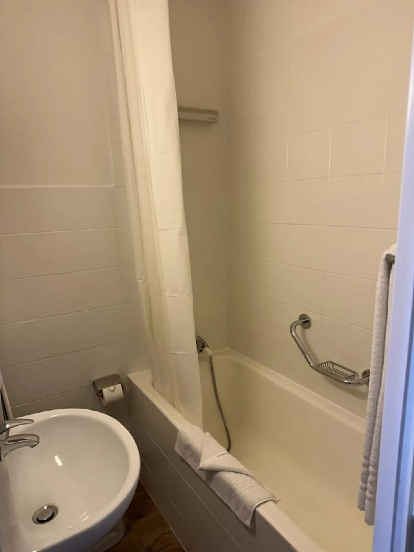 Furnished studio n° 6 - Photo 4 of 4