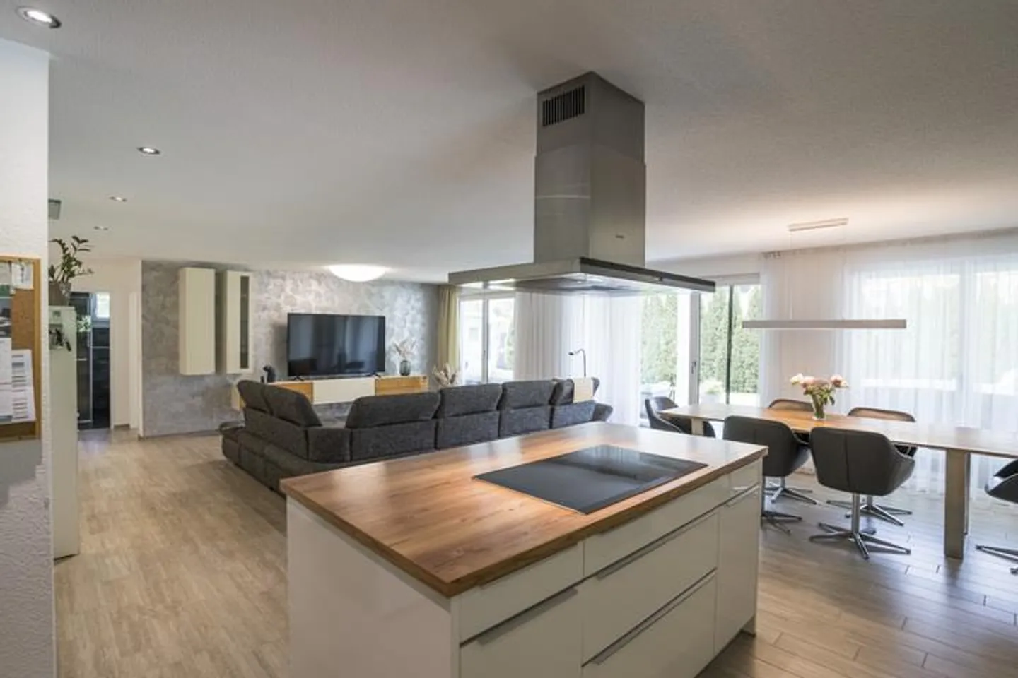 WELLNESS PUR - APPARTEMENT MAISONETTE ATTRACTIF AVEC JARDIN - Photo 8 sur 9
