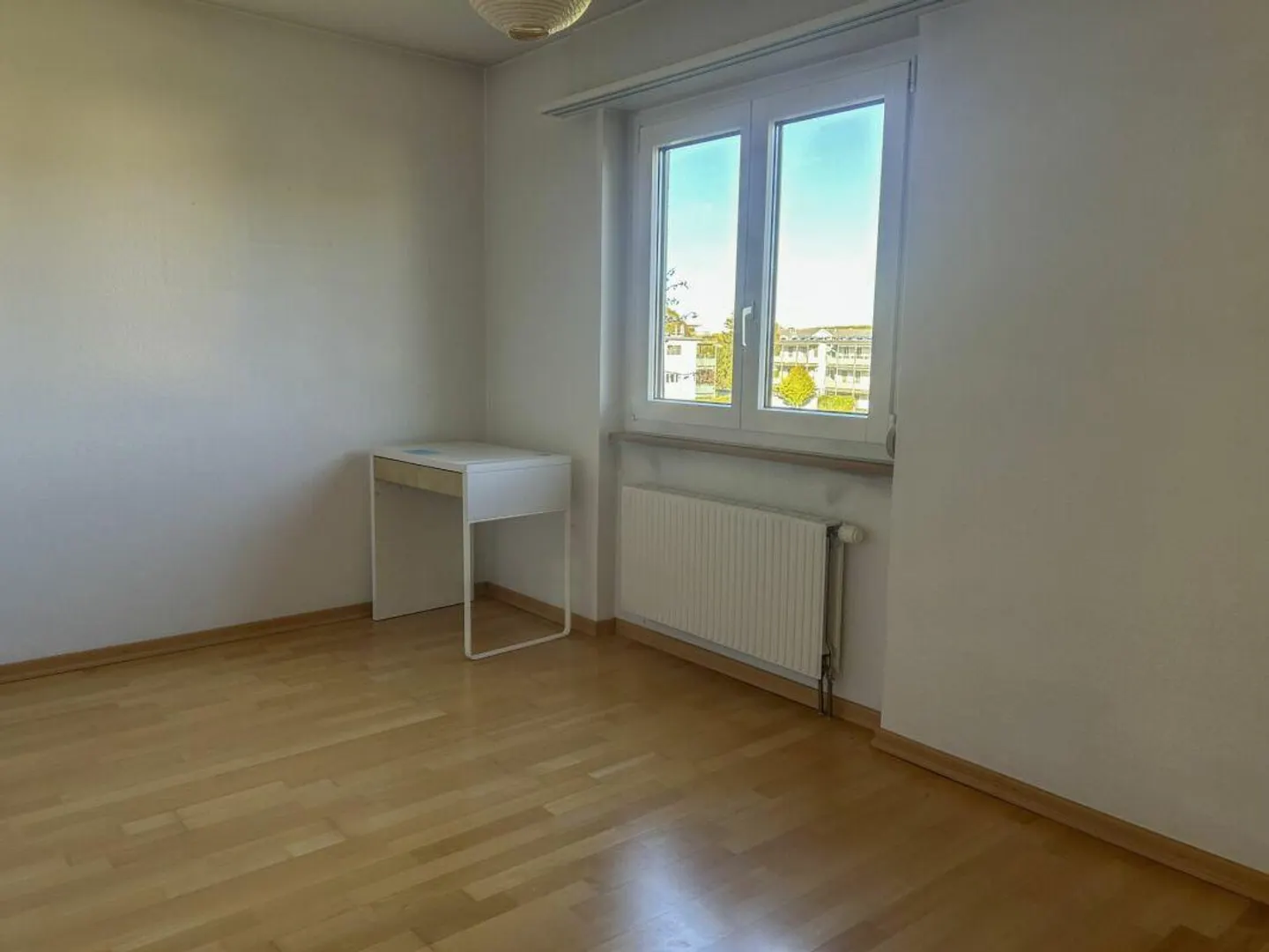 Maison individuelle indépendante sur grand terrain - Photo 4 sur 16