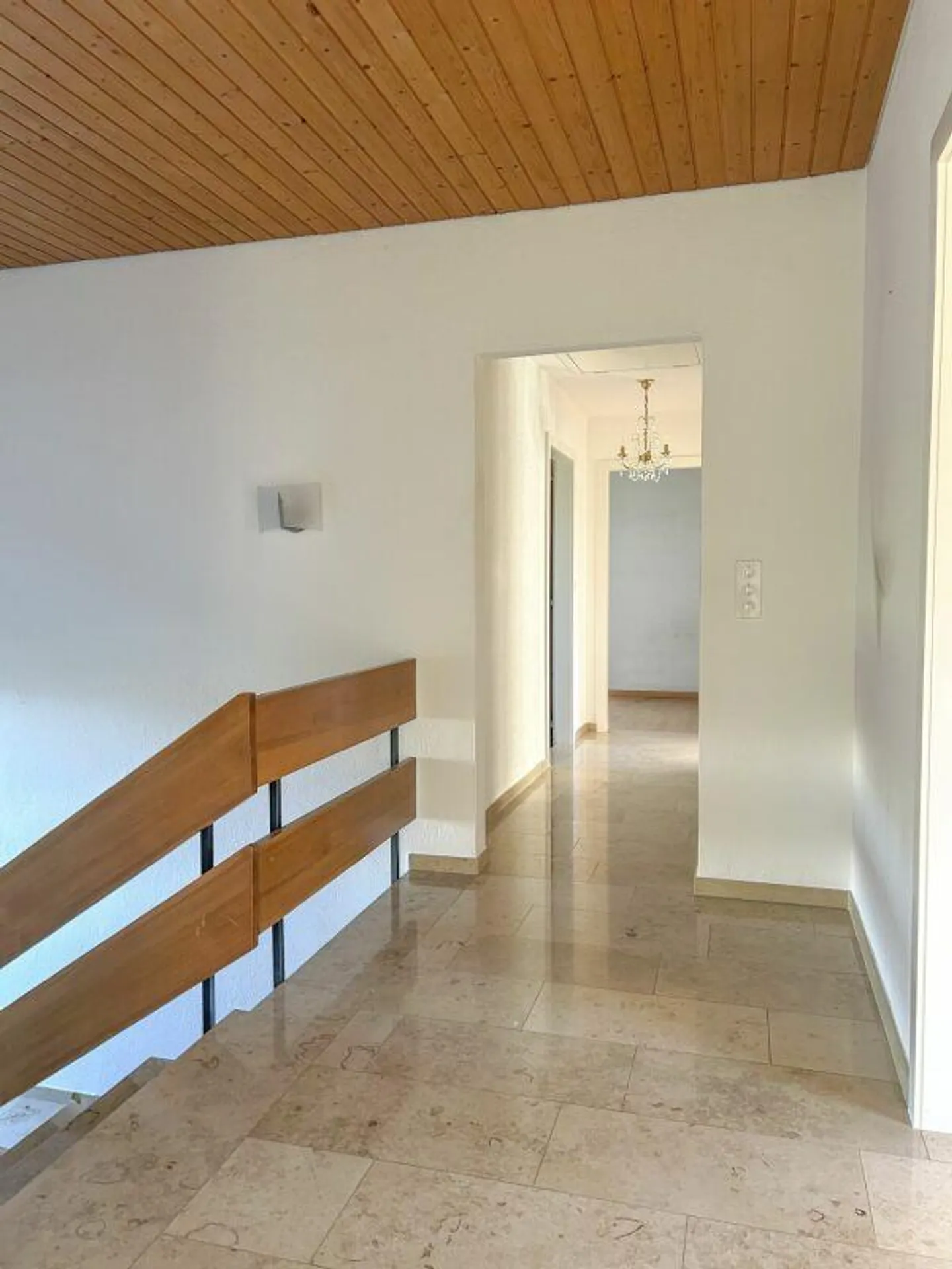Maison individuelle indépendante sur grand terrain - Photo 8 sur 16