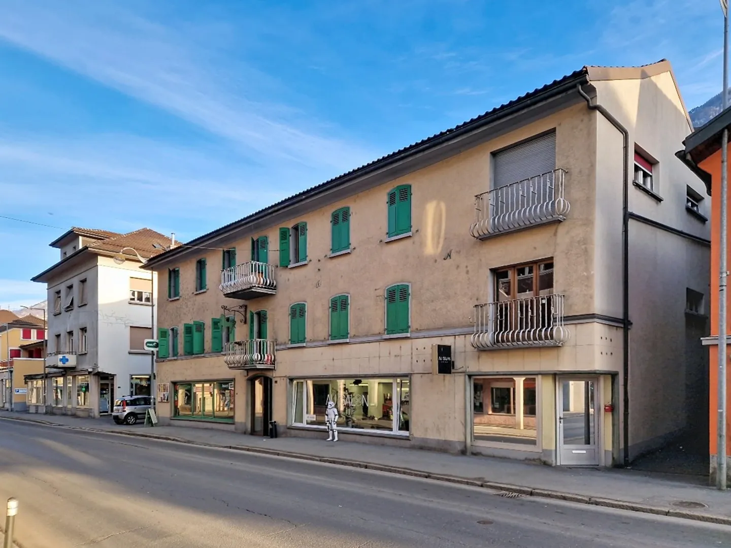 Mischgenutzte Immobilie in Saxon - Foto 4 von 19