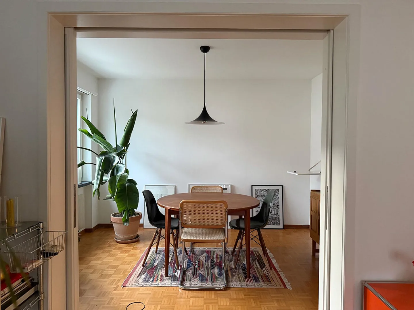 Charmante appartement de 3,5 pièces dans le quartier populaire de Loe - Photo 1 sur 7