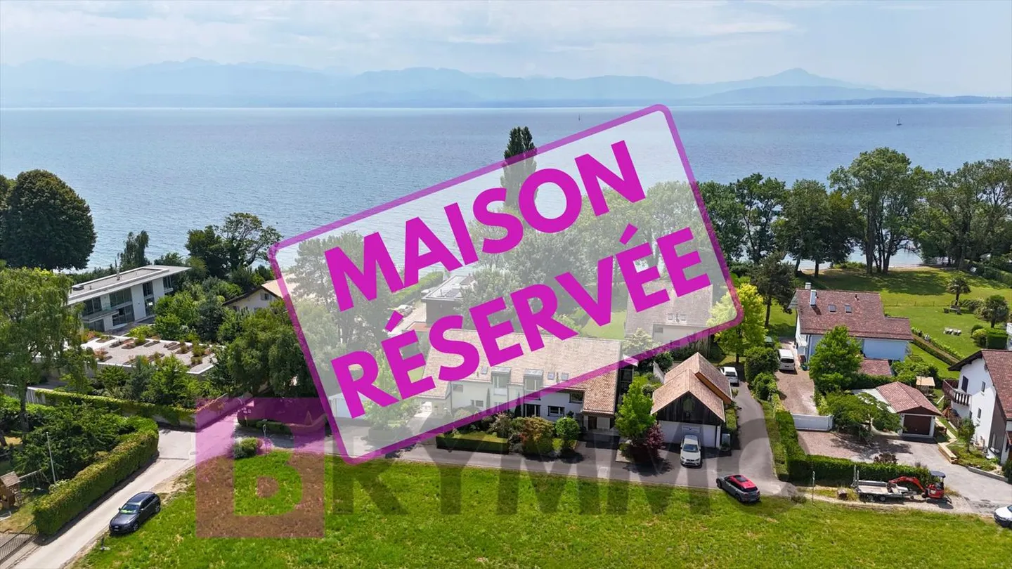 Villa di Eccezione tra Lago e Vigneti - Foto 1 di 18