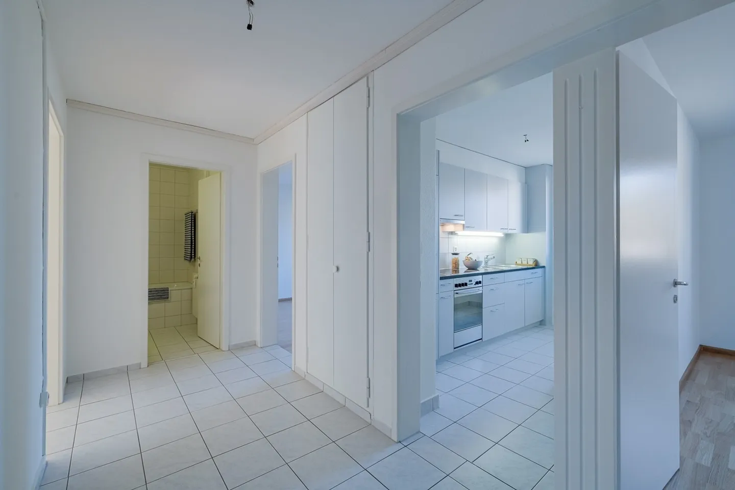 Charmante Wohnung Nähe Lindenplatz - Foto 2 von 8