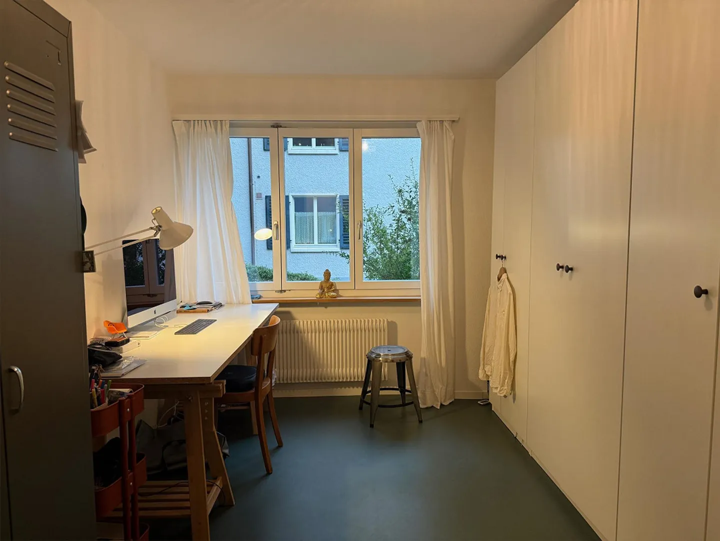 Charmante appartement de 3,5 pièces dans le quartier populaire de Loe - Photo 4 sur 7
