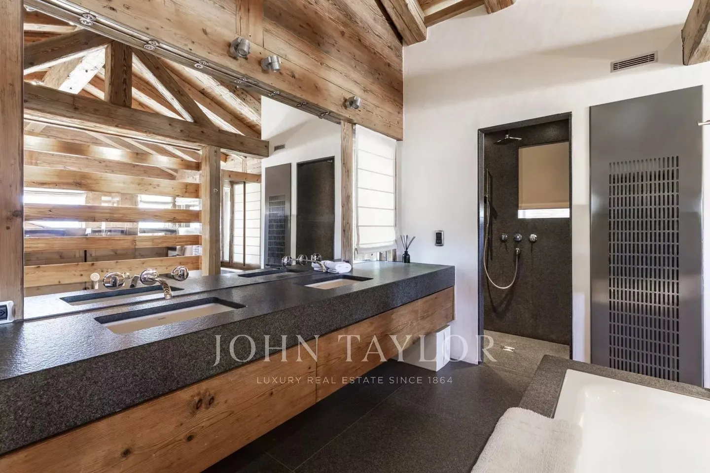 Luxurious Chalet with Pool and Wellness Area - Photo 9 of 12