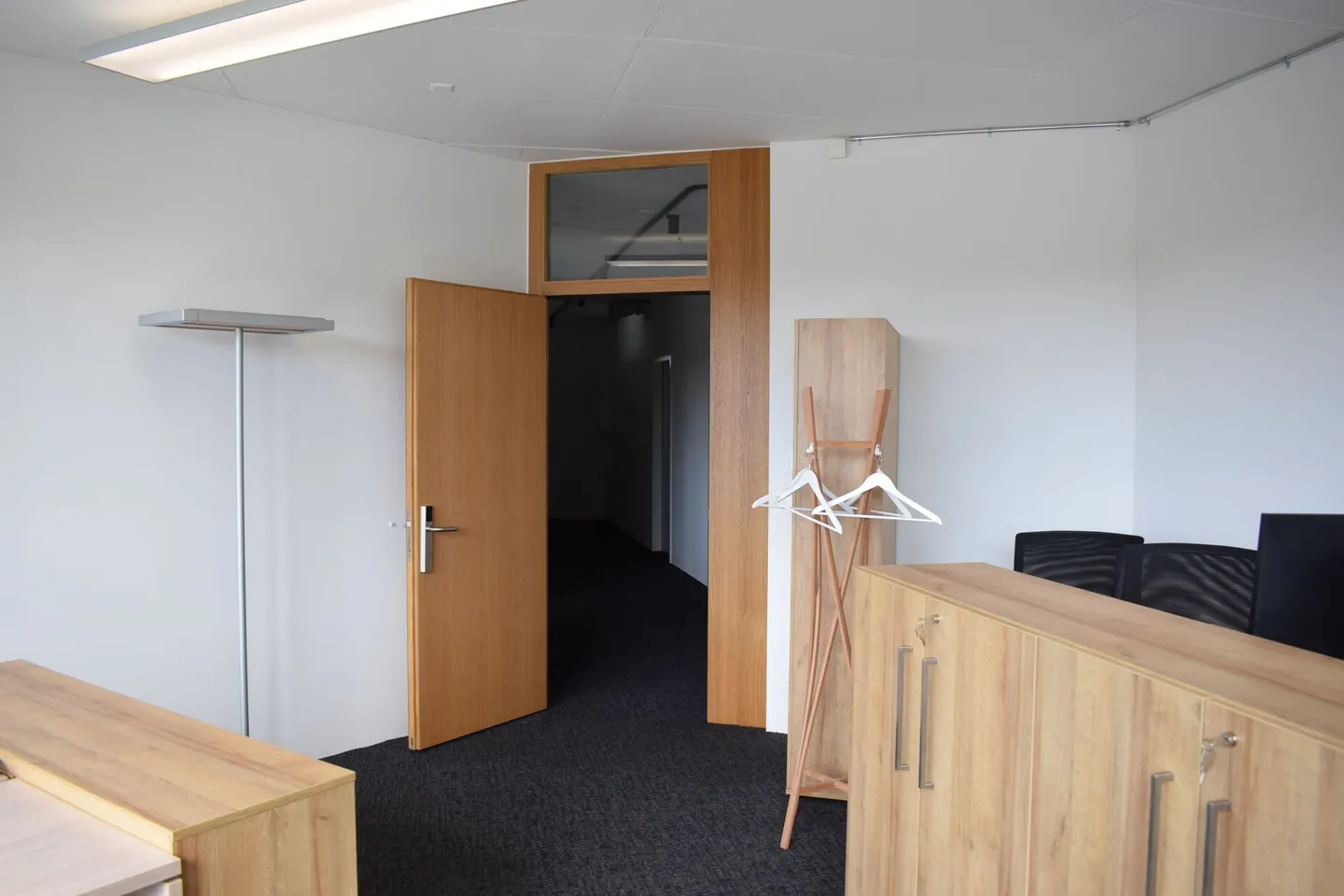 Uffici completamente attrezzati con elevato standard di finitura - Foto 6 di 8