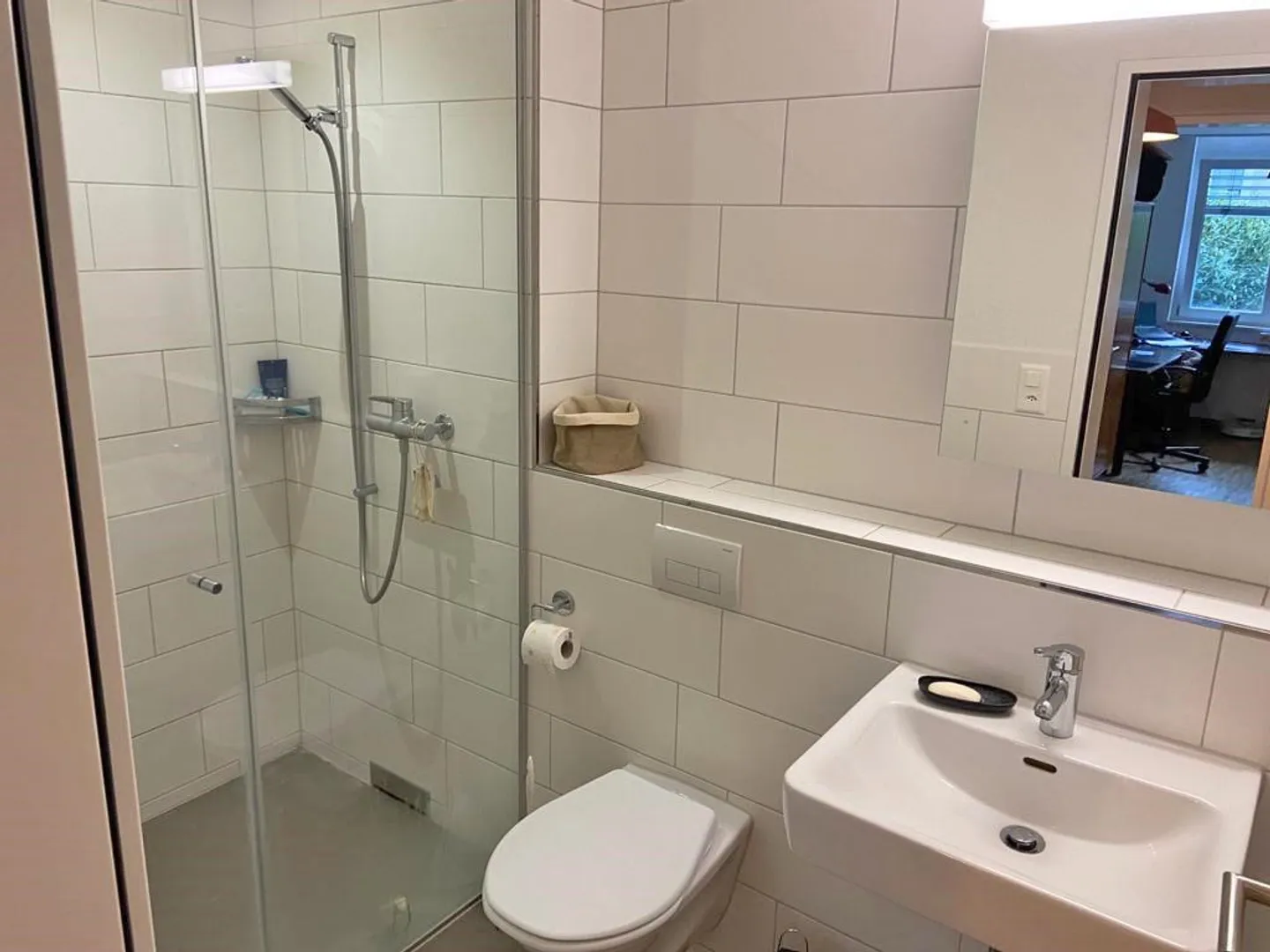 Helle Wohnung mit Balkon - Foto 5 von 13