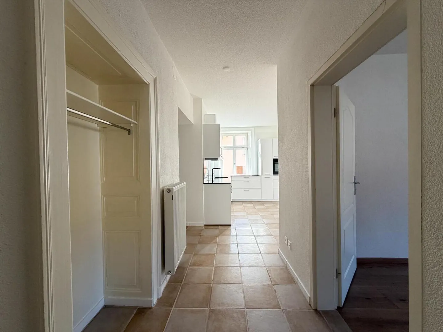 Appartement rénové de 4,5 pièces - Photo 10 sur 17