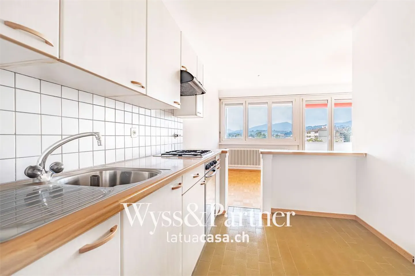 Chiasso - spacious 3.5 room apartment for rent - Photo 1 of 10