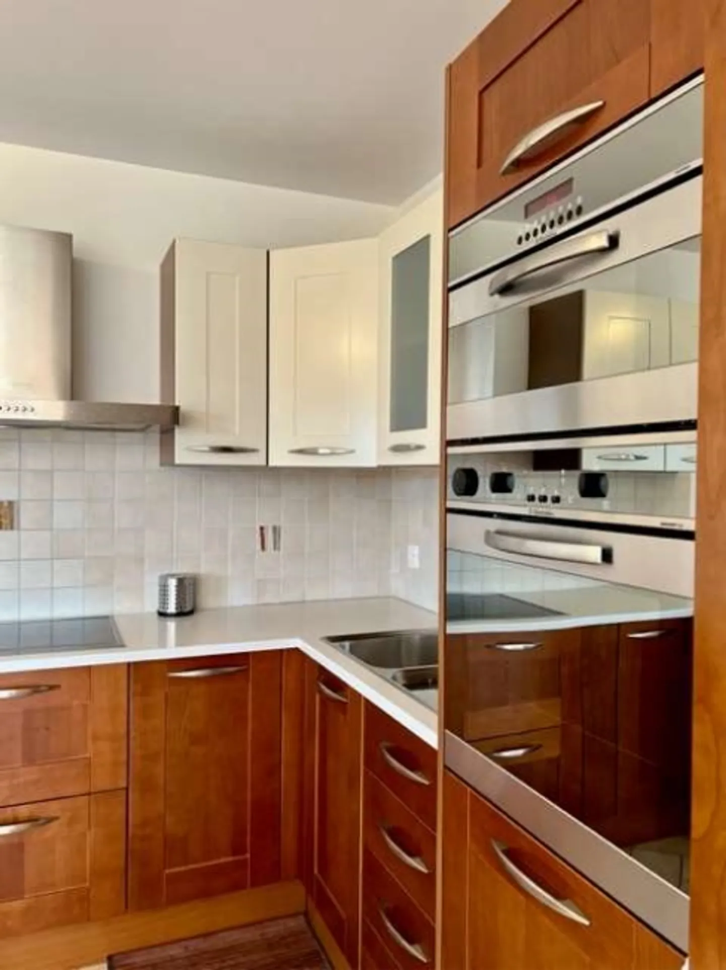 Elegante 3,5 Zimmer-Wohnung mit Seeblick - Foto 12 von 20