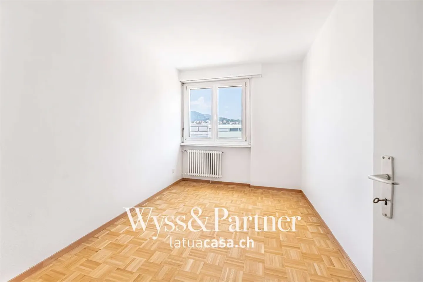 Chiasso - spacious 3.5 room apartment for rent - Photo 7 of 10