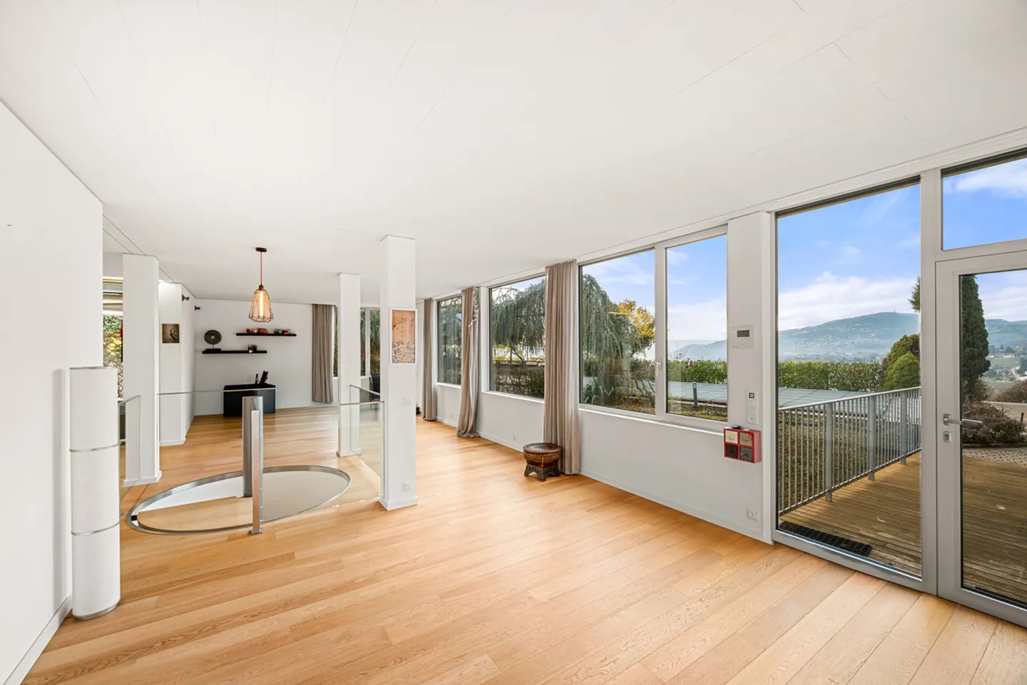 Superbe villa de plain pied avec 3 appartements à Montreux - Photo 15 sur 21