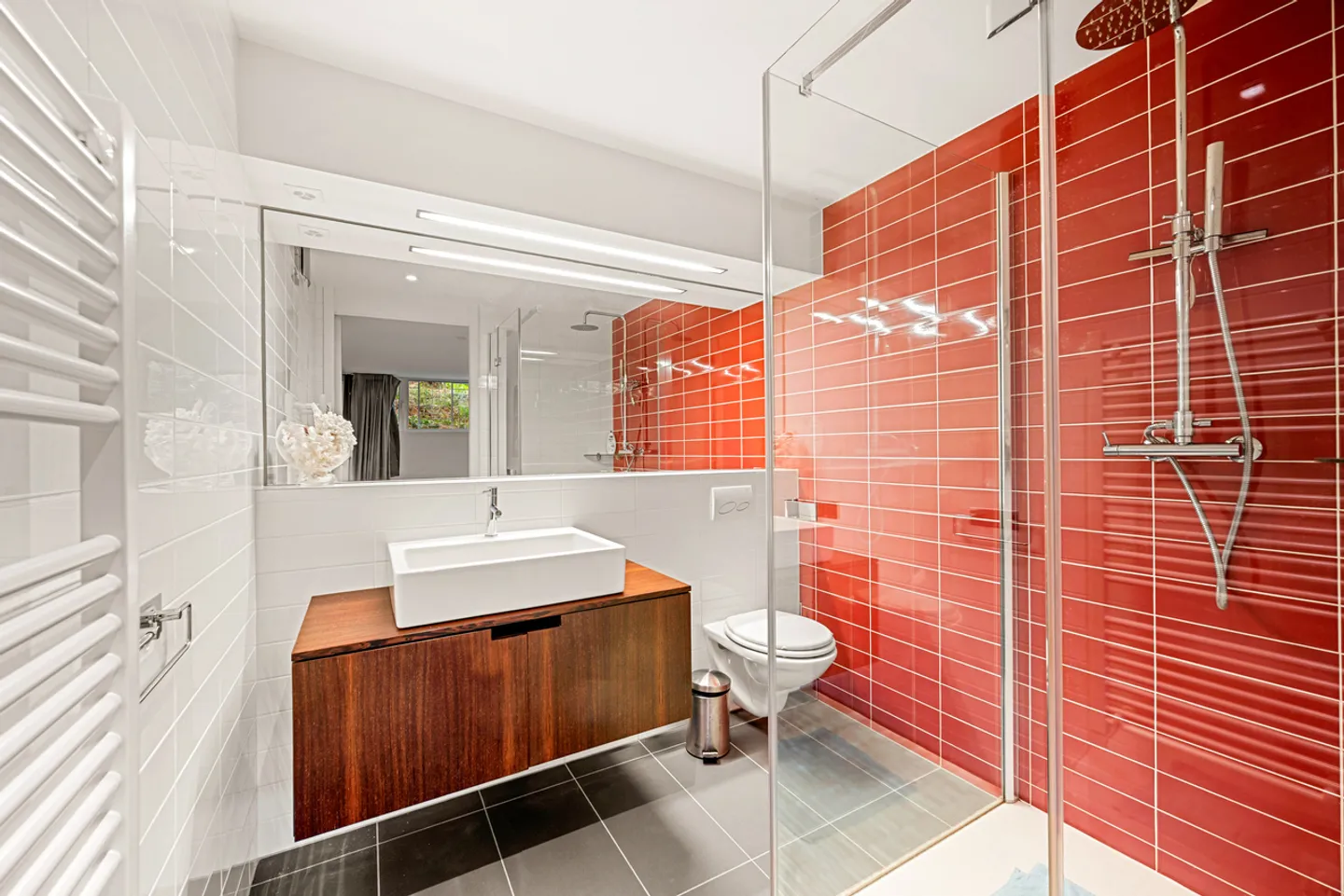 Superbe villa de plain pied avec 3 appartements à Montreux - Photo 19 sur 21