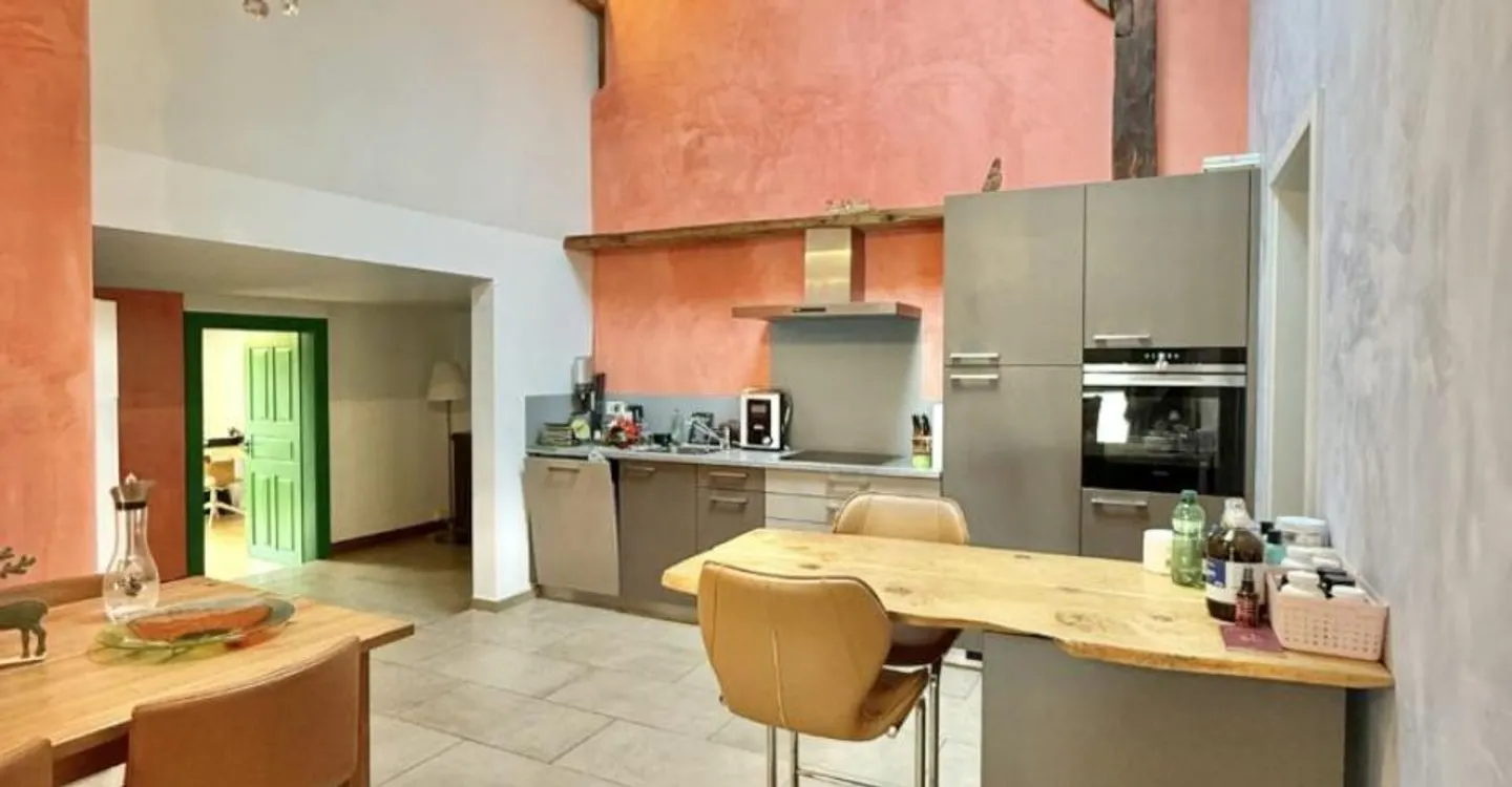 À louer à Bourrignon charmant appartement de 4.5 pièces au 1er étage - Photo 3 of 12