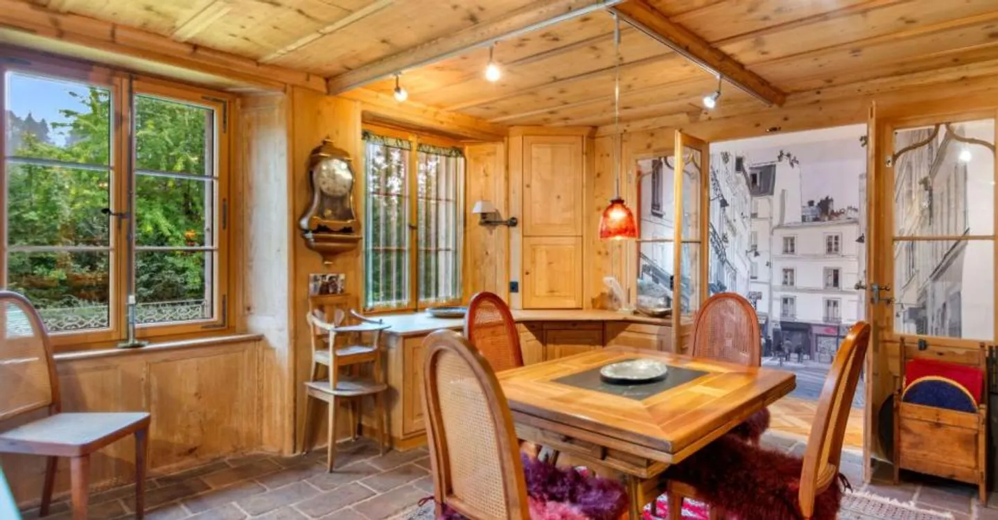 La Chaux-de-Fonds, exceptional accommodation in an estate - Photo 6 of 12