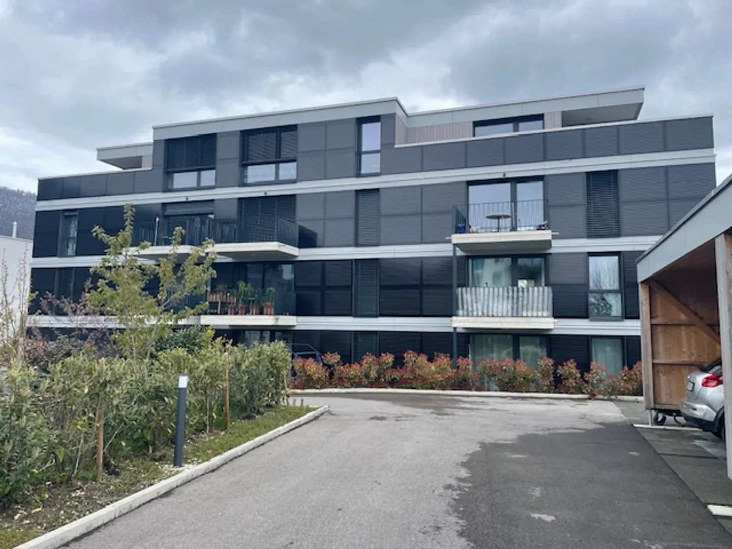 In affitto: Appartamento attico (3,5 stanze) - Tilleul 5, Courtelary - Foto 1 di 1