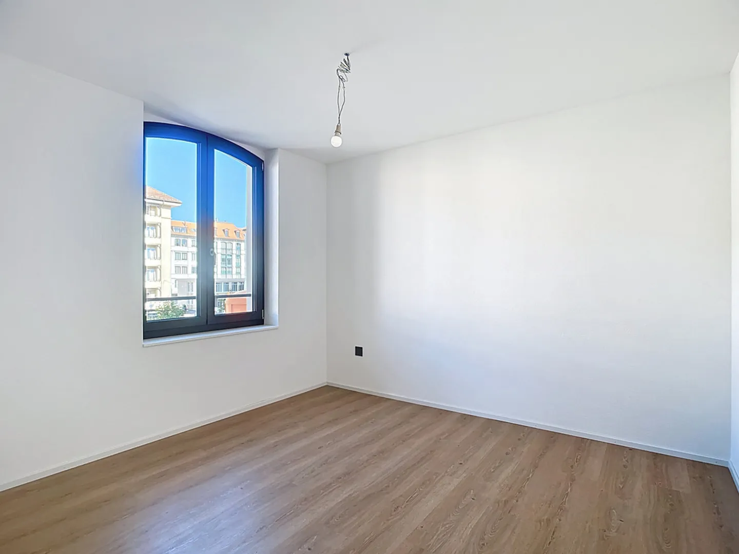 Appartamento a graticcio di 2,5 stanze con balcone - Foto 5 di 12