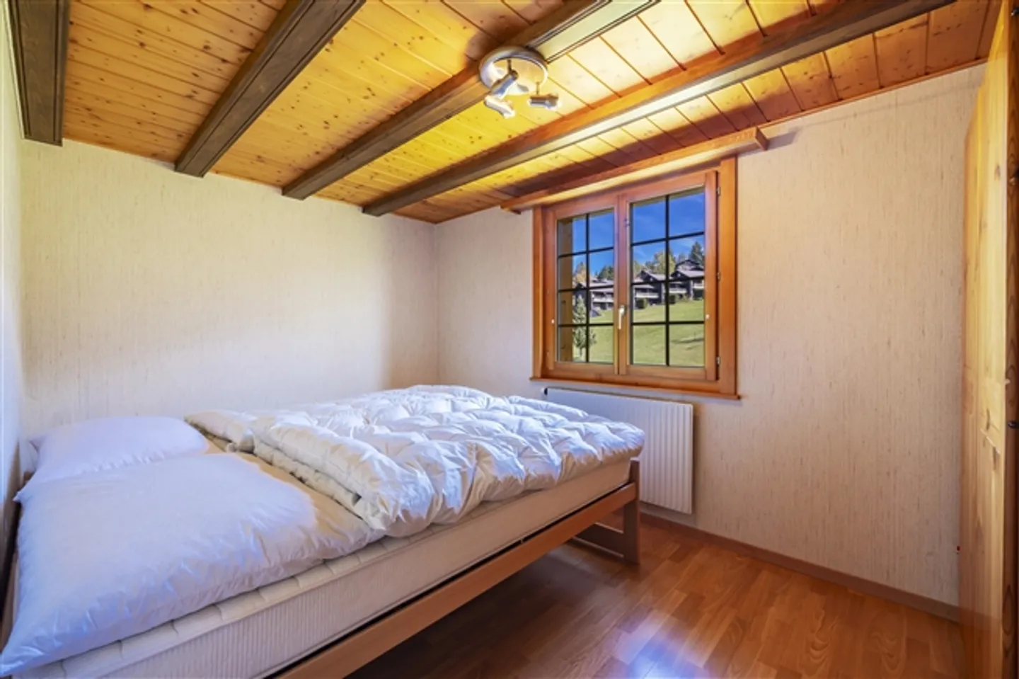 Appartement de vacances au pied de la piste avec balcon et vue magnifique sur les montagnes - Photo 7 sur 12