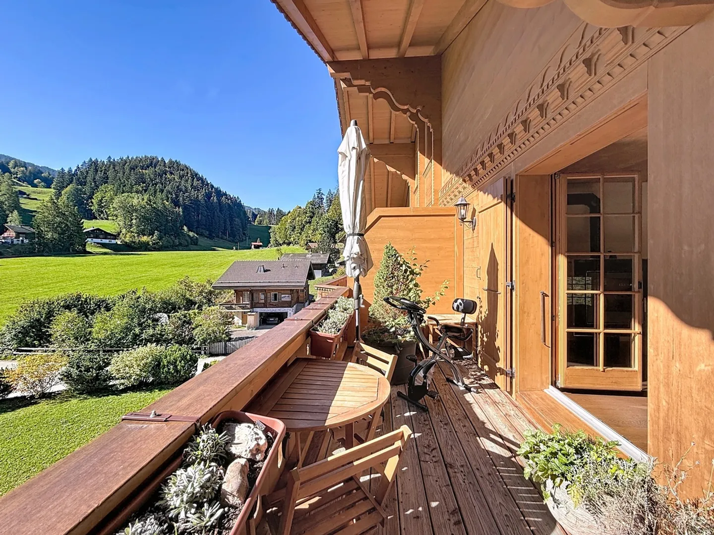 Exceptional apartment in a luxury chalet - Photo 1 of 13