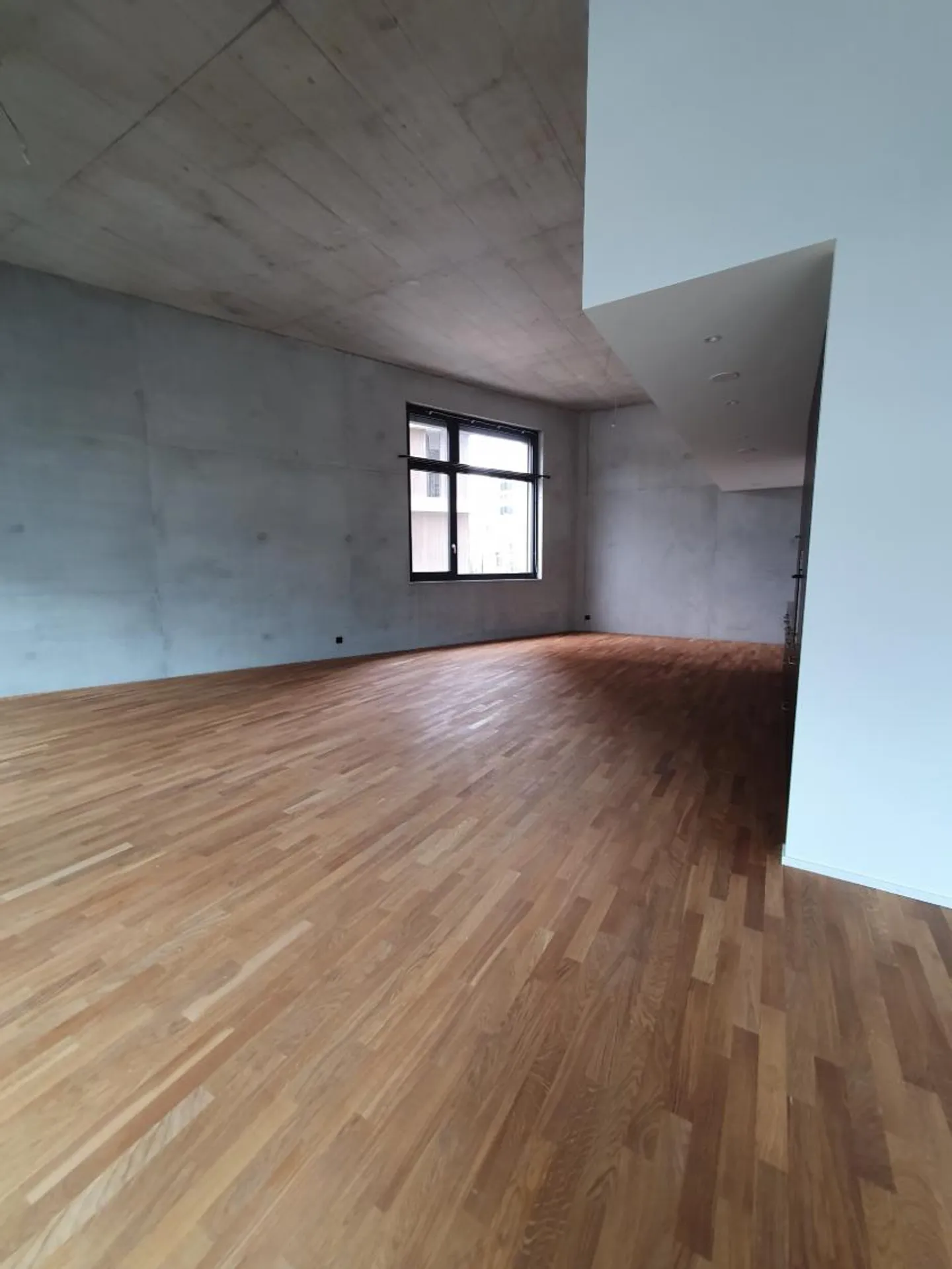 Modernes Atelierwohnung, Gratis Miete - Foto 3 von 7