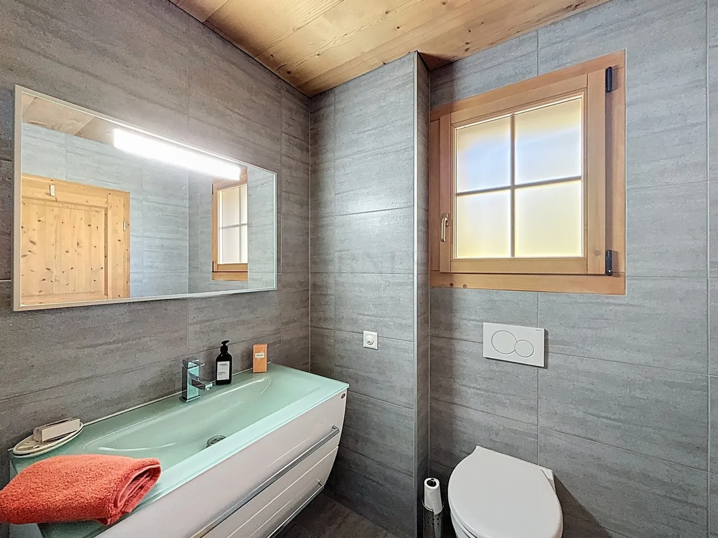 Exceptional apartment in a luxury chalet - Photo 13 of 13