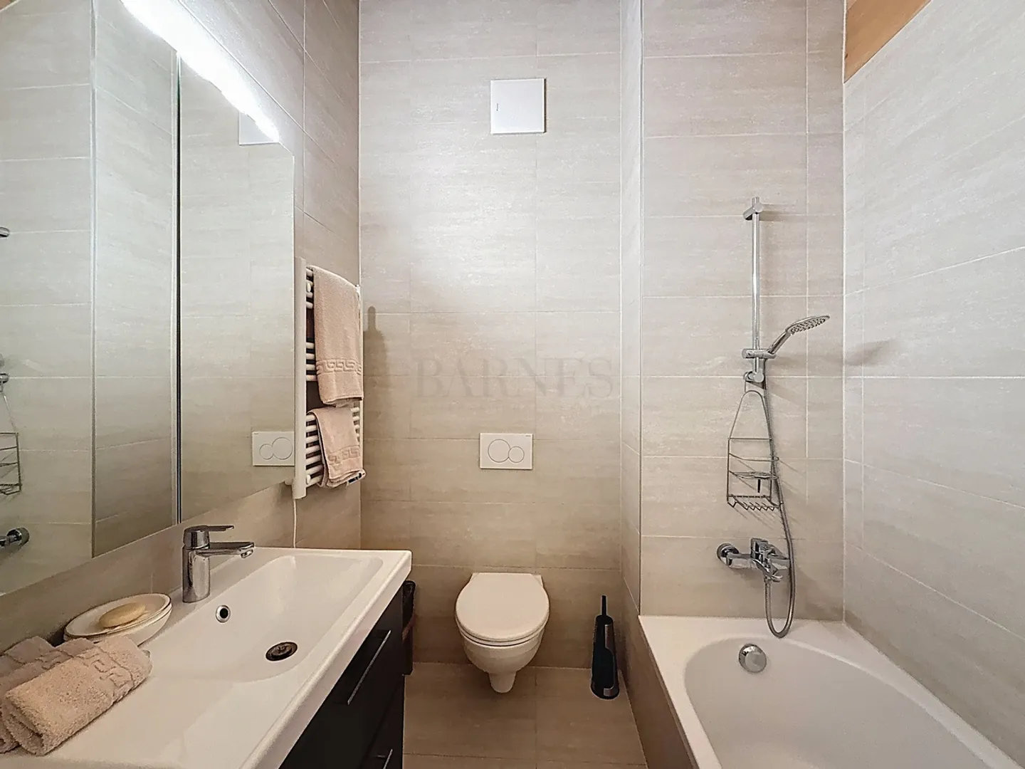Exceptional apartment in a luxury chalet - Photo 12 of 13