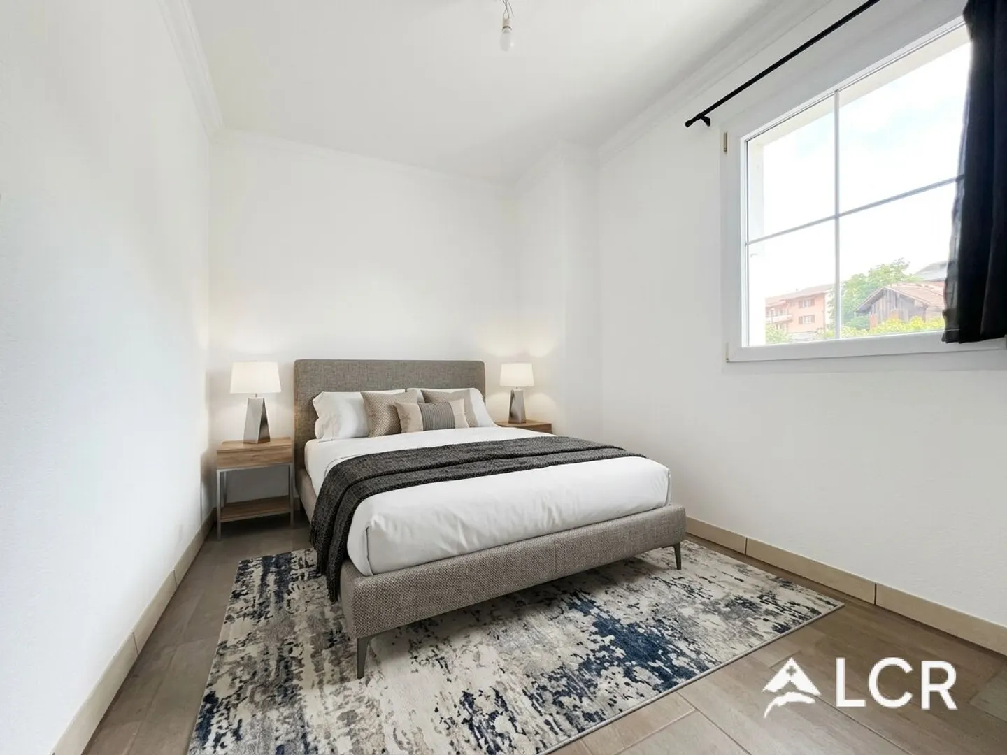 Beautiful atypical apartment in Saviese / 3 bedrooms / 1 bathroom / 1 balcony / 3 parking spaces / 1 shed - Photo 4 of 11