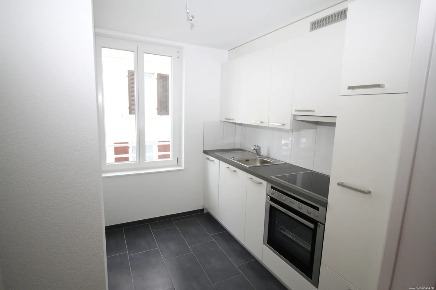 Modernes 3.5-Zimmer-Apartment - Foto 8 von 8