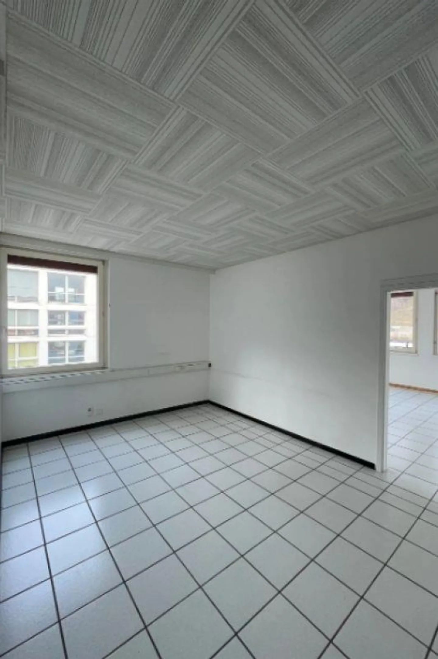 STRATEGISCHER HANDELSPACE RIVERA - Foto 3 von 4