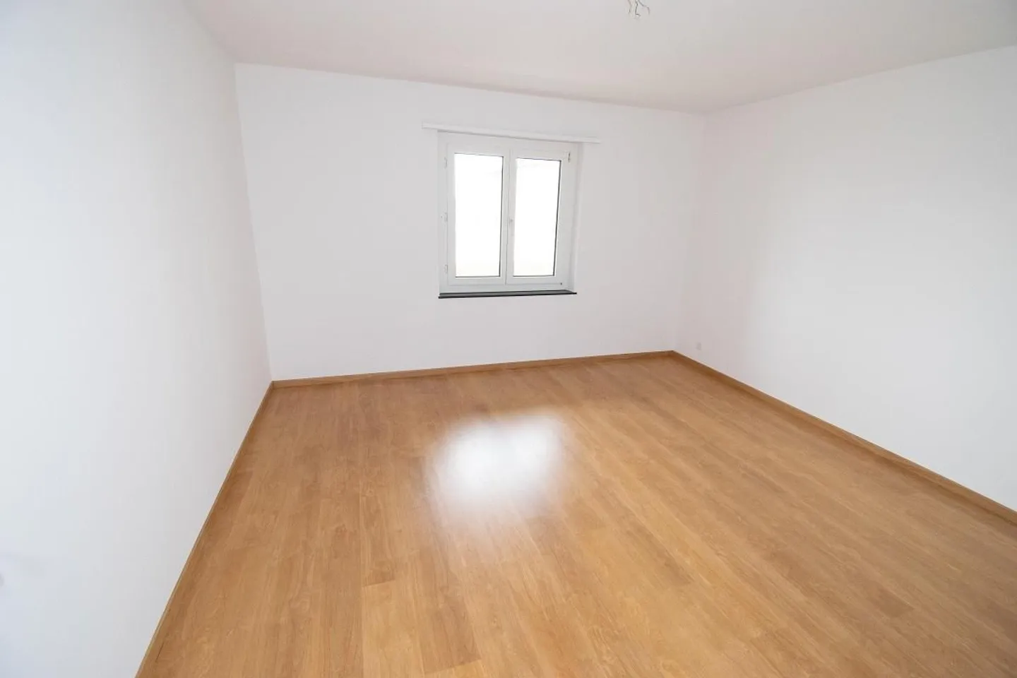 Grosszügige Wohnung in zentraler Lage - Foto 7 von 11