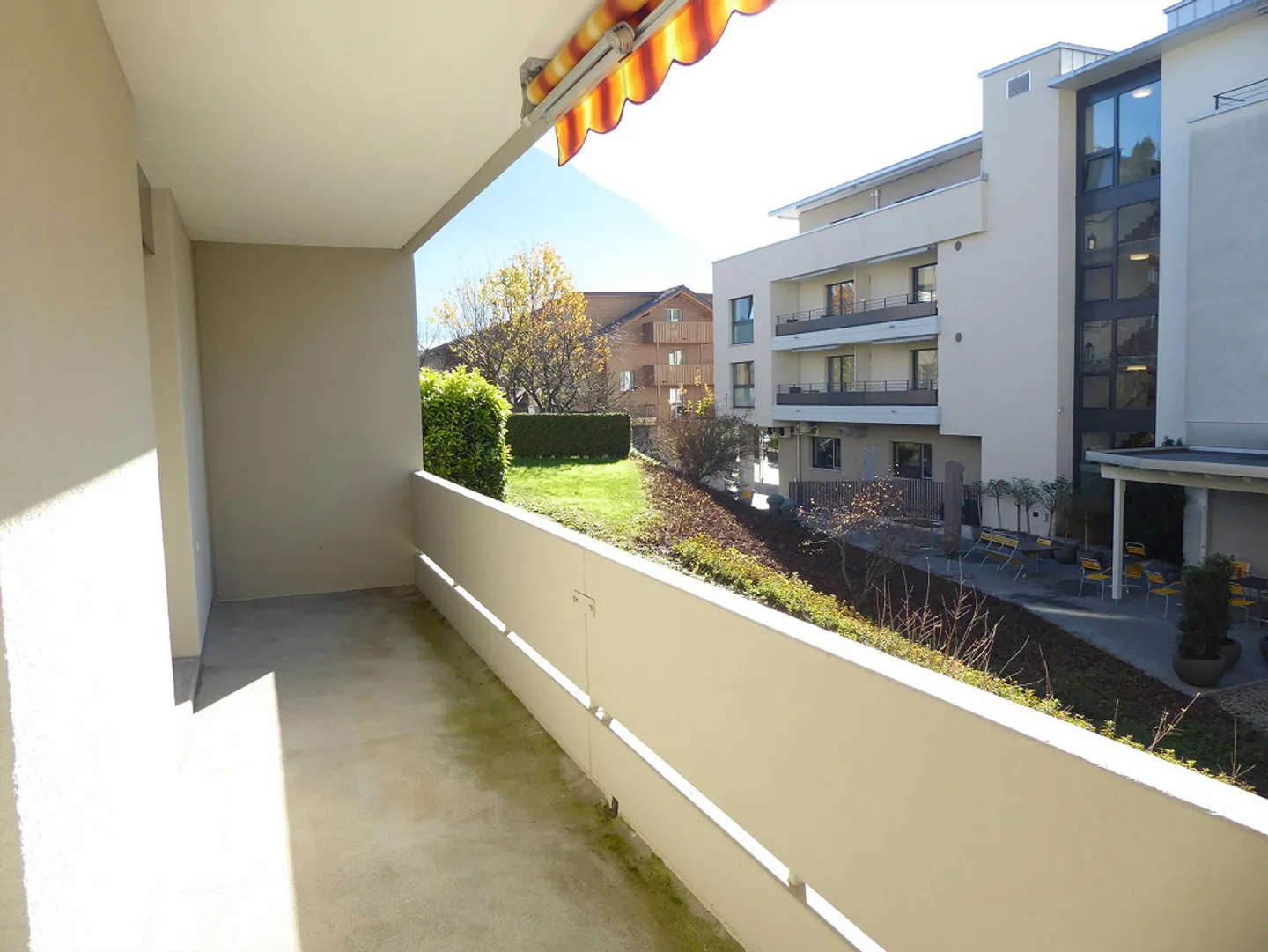 3.5 Room Apartment, Renovated, Central, Sunny, Quiet Location - Photo 9 of 9