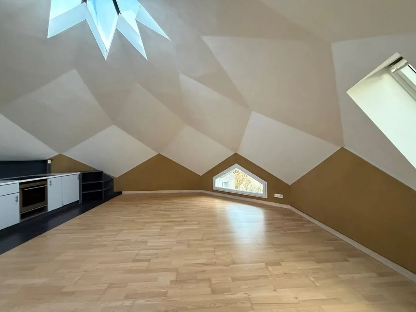 Schöne atypische 1,5-Zimmer-Wohnung - Foto 6 von 7