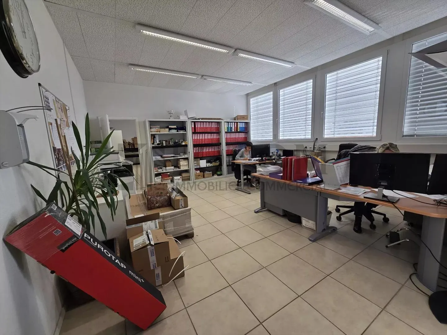 Gewerbefläche neben dem Millennium - Foto 1 von 6