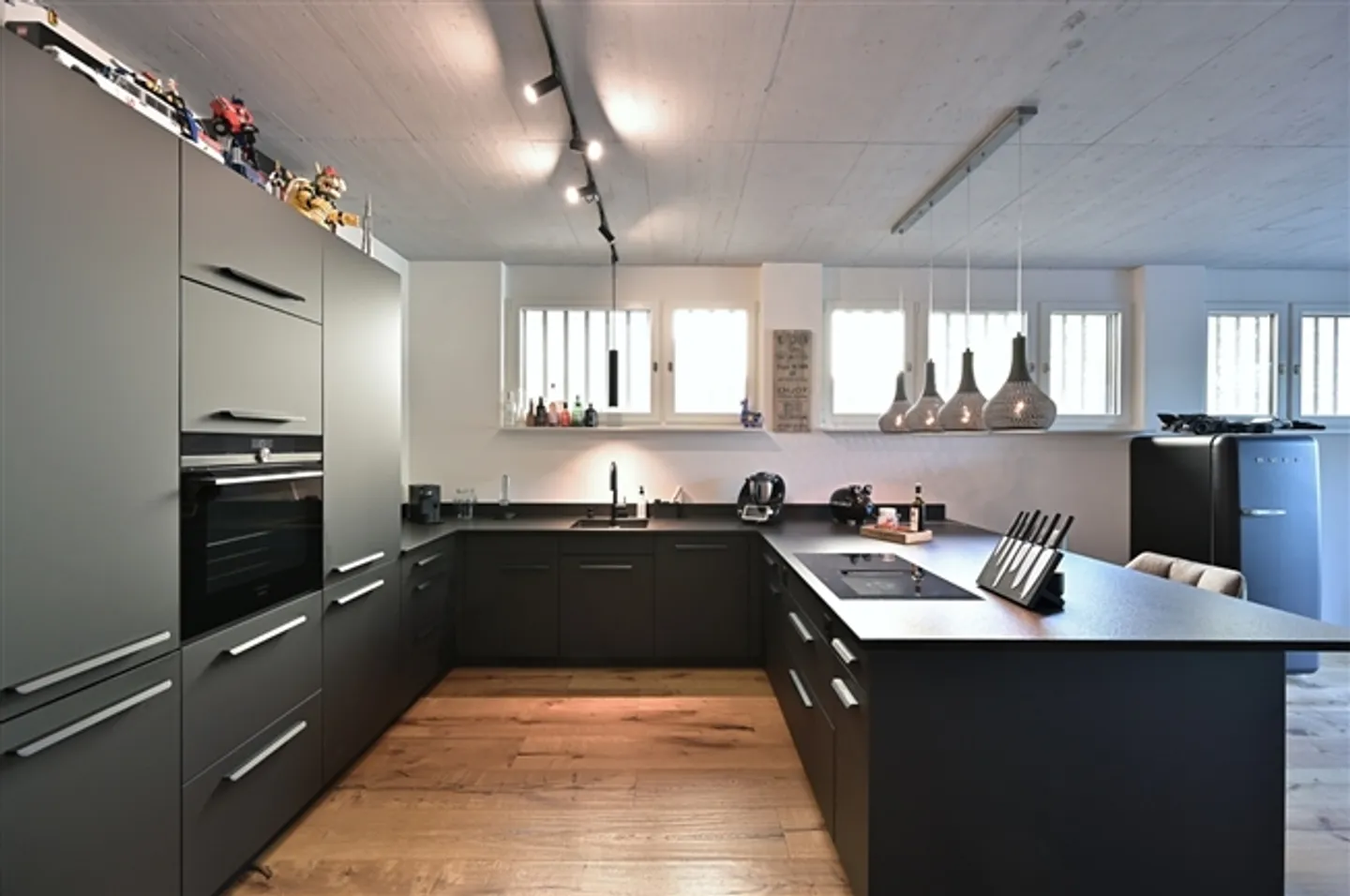 «IM HERZEN VON MUTTENZ - GARTENWOHNUNG DER BESONDEREN ART» - Foto 2 von 10