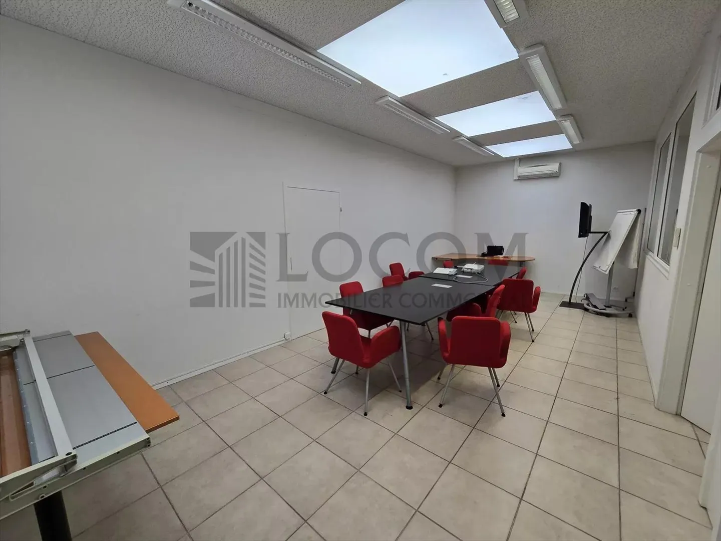 Gewerbefläche neben dem Millennium - Foto 3 von 6