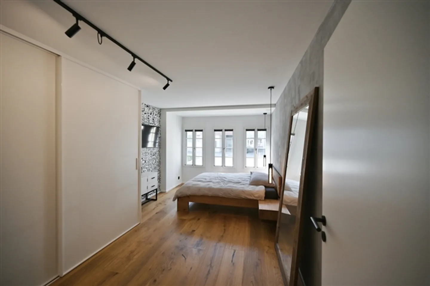 «IM HERZEN VON MUTTENZ - GARTENWOHNUNG DER BESONDEREN ART» - Foto 9 von 10