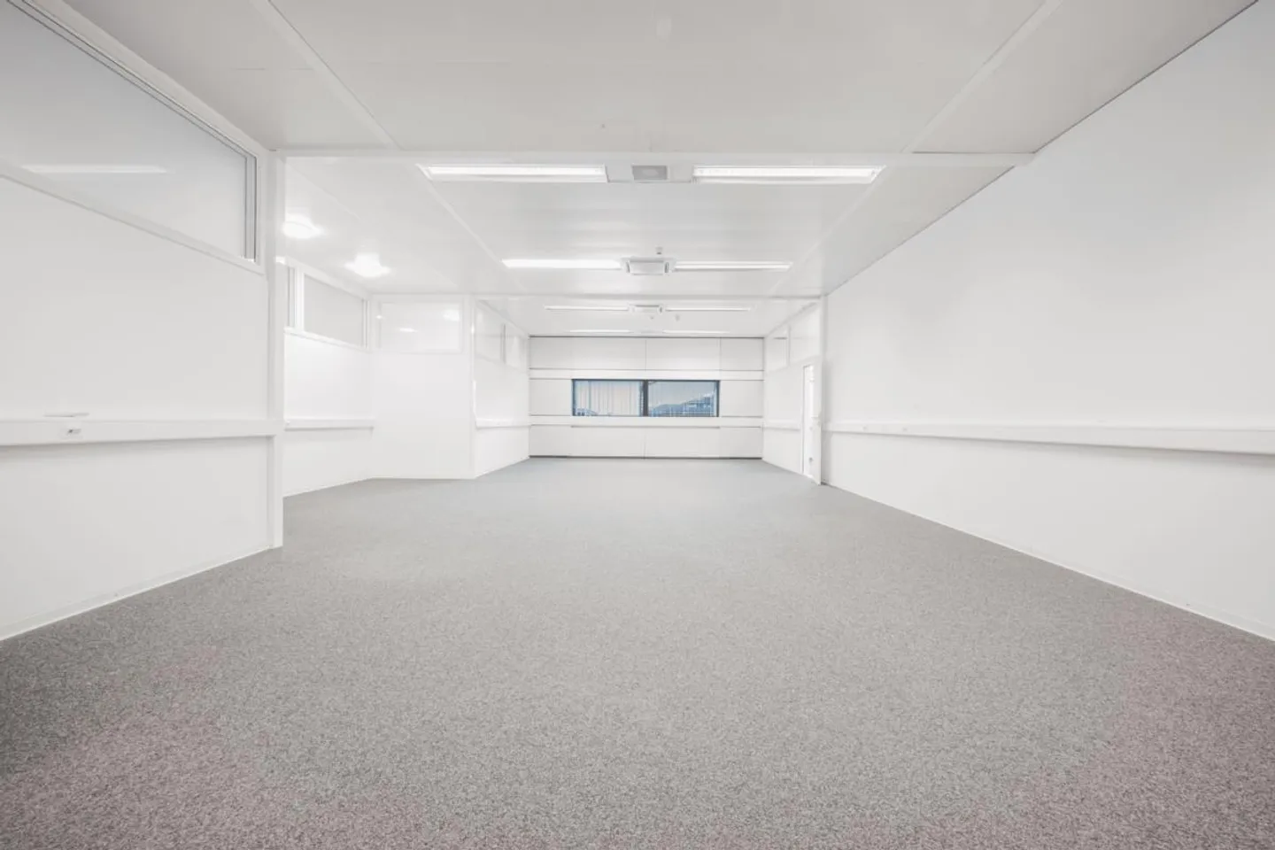 Grands espaces commerciaux modulables - Photo 8 sur 11
