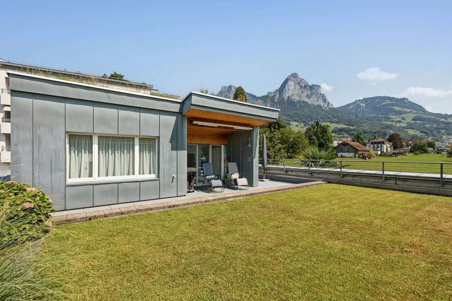 Exclusive living with a magnificent rooftop terrace - Photo 7 of 9