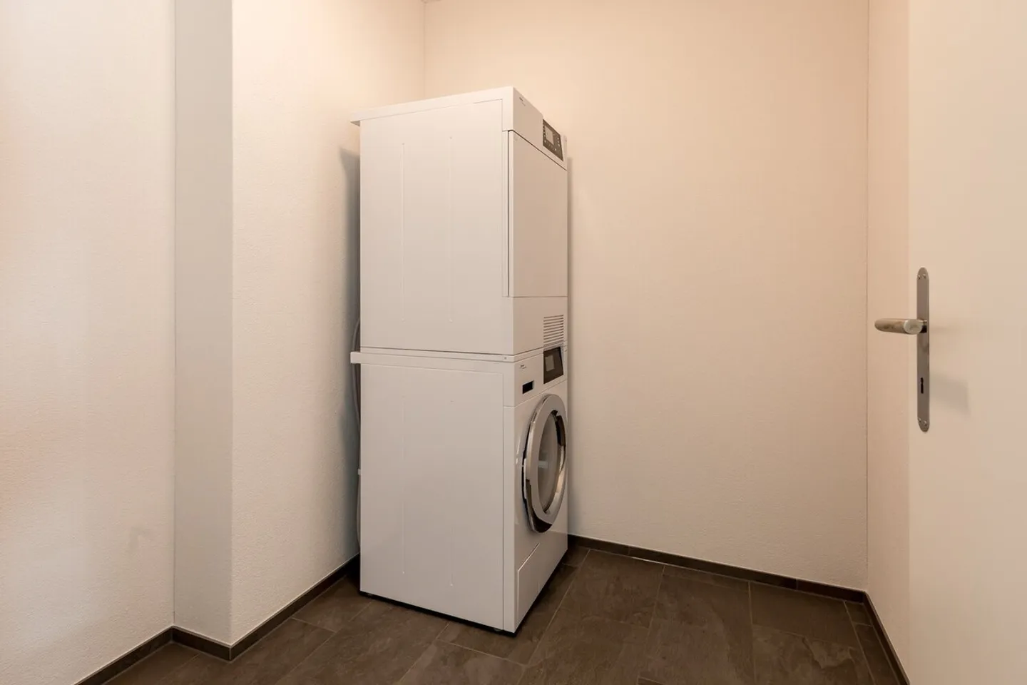 Appartement 2.5 pièces à Alchenflüh - Photo 6 sur 9