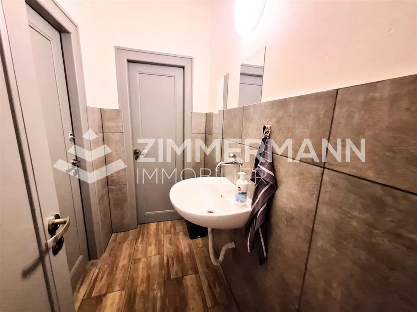 Offices, 110 - Photo 4 of 10