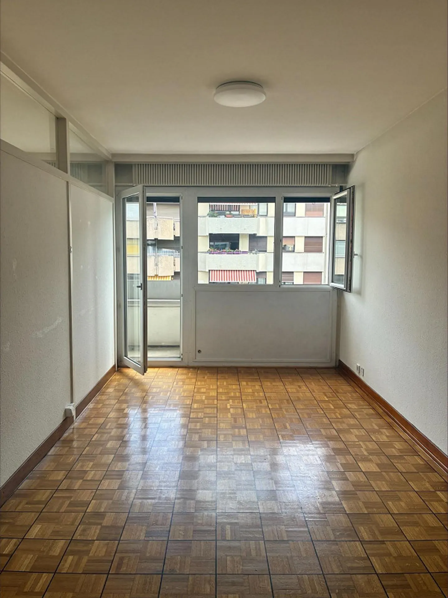 2.5-room apartment in the Champel district - Photo 1 of 6