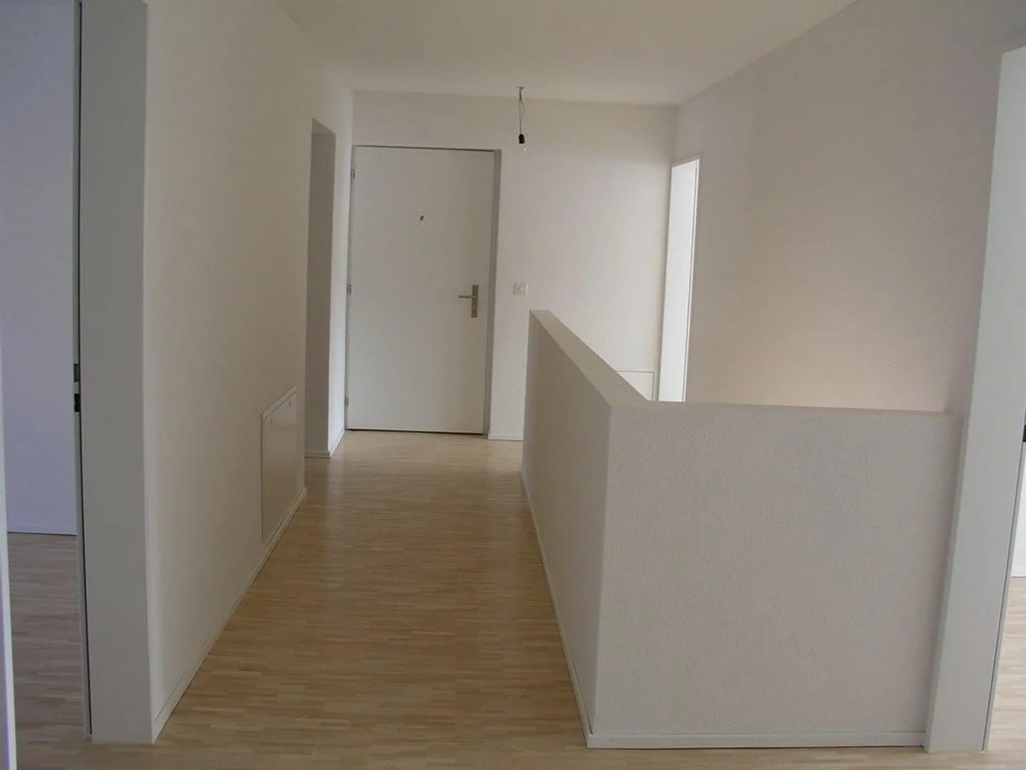 Apartment with large garden seating area - Photo 3 of 5